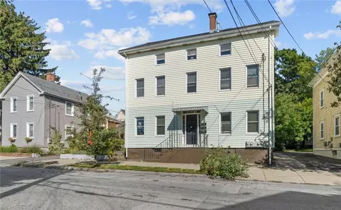 224 Power St, Providence, RI 02906