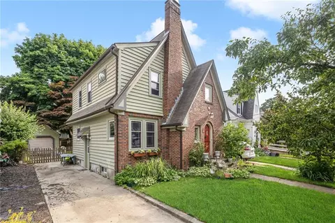 84 Concord Ave, Cranston, RI 02910