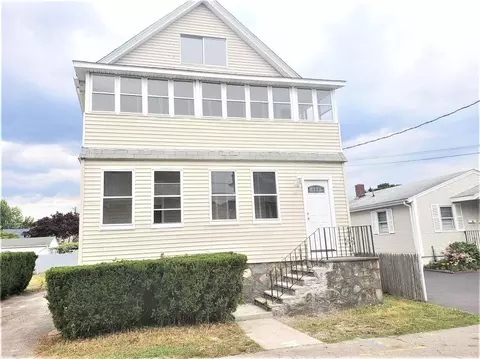 38 Miles Ave, East Providence, RI 02914