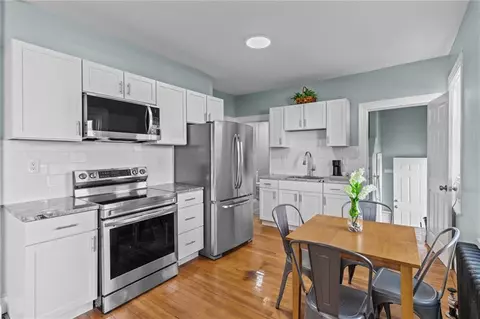 61 Waterman Ave, Cranston, RI 02910
