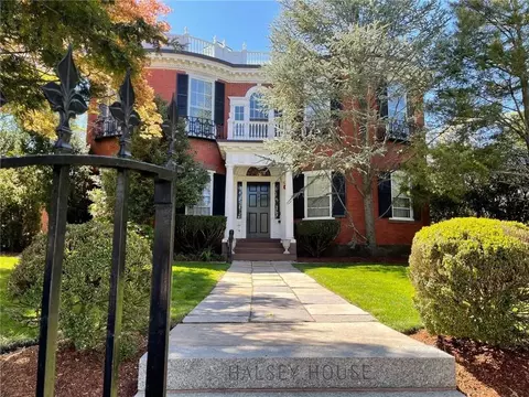 140 Prospect St #6, Providence, RI 02906