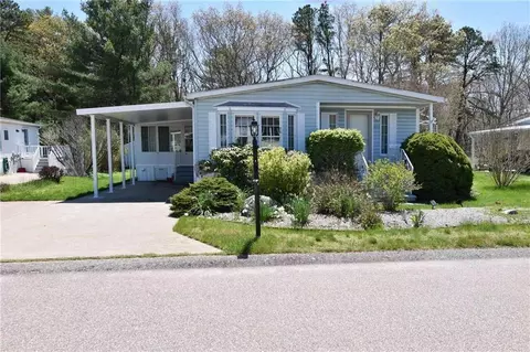211 Little Pond Rd, South Kingstown, RI 02879