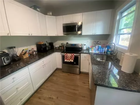 66 Cottage St, Warwick, RI 02886 photo 14