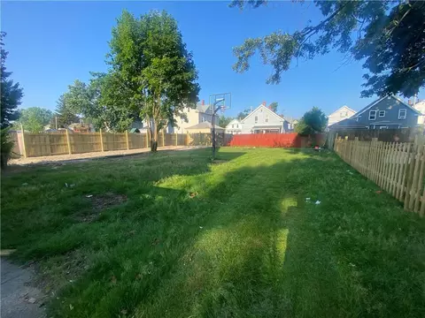 66 Cottage St, Warwick, RI 02886 photo 6