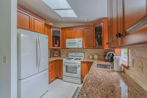 144 Sage Dr, Warwick, RI 02886 photo 16