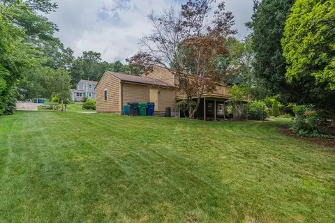 144 Sage Dr, Warwick, RI 02886 photo 4