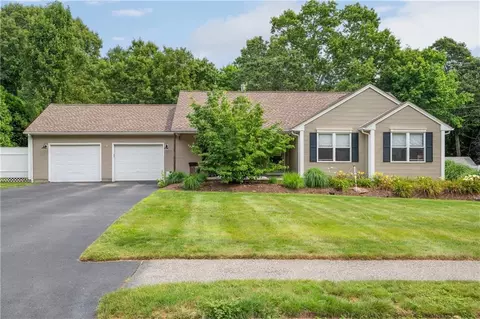 94 Kristen Ln, Burrillville, RI 02839