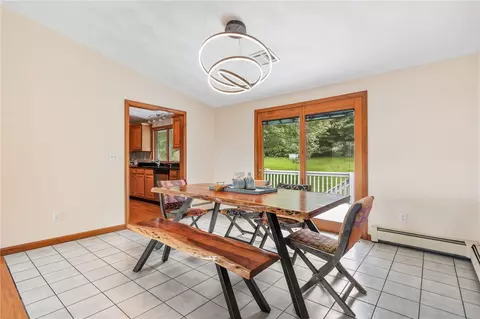 3933 Post Rd, Warwick, RI 02886 photo 6