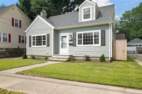360 Mount Pleasant Ave, Providence, RI 02908