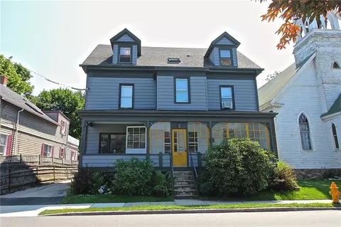 22 Annandale Rd #3, Newport, RI 02840