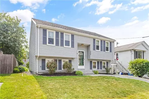 305 Minerva Ave, Cumberland, RI 02864