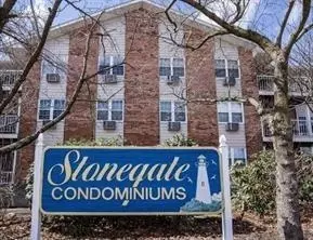 27 Bullocks Point Ave #8B, Riverside, RI 02915