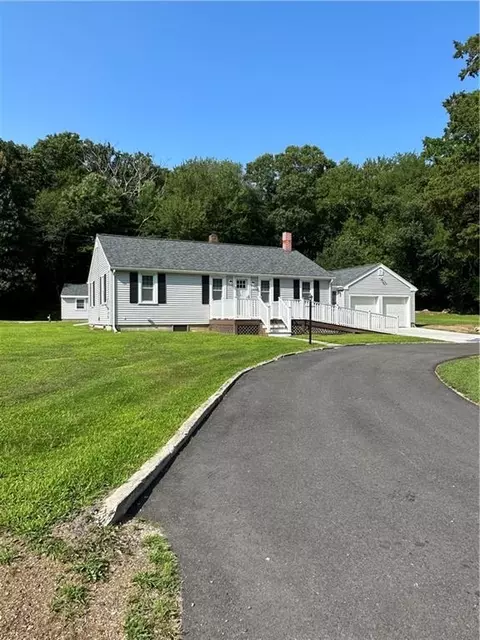 122 Kingstown Rd, Richmond, RI 02898