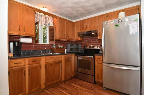 38 Sandy Ln, Westerly, RI 02891 photo 7