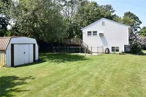 38 Sandy Ln, Westerly, RI 02891 photo 22
