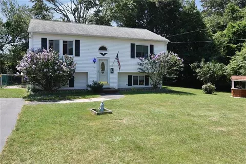 38 Sandy Ln, Westerly, RI 02891 photo 25