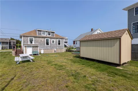 2 Uzzi Ave, Westerly, RI 02891 photo 15