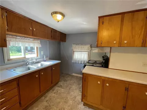 12 Welles Rd, Mapleville, RI 02839 photo 10