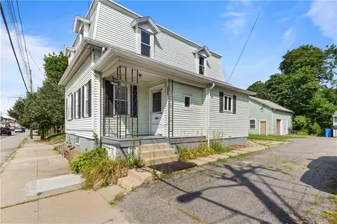 1234 Cranston St, Cranston, RI 02920