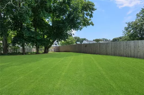 138 Massasoit Dr, Warwick, RI 02888 photo 31