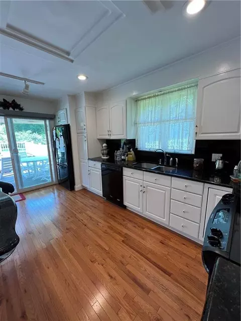 23 Case Ln, Little Compton, RI 02837 photo 8
