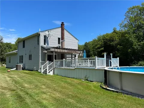 23 Case Ln, Little Compton, RI 02837 photo 4