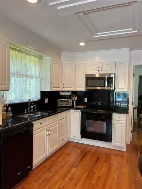 23 Case Ln, Little Compton, RI 02837 photo 7