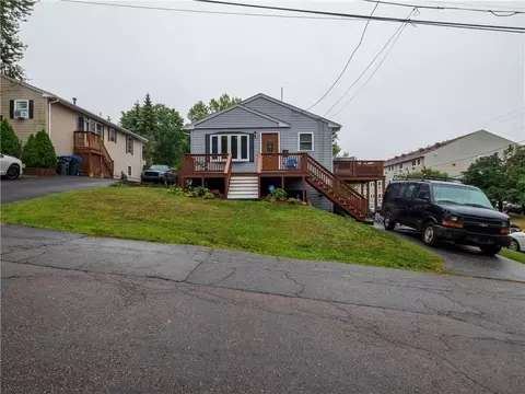4 Hagan St, Providence, RI 02904