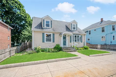 149 Sweet Ave, Pawtucket, RI 02861