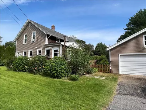 272 Spring St, Hopkinton, RI 02873