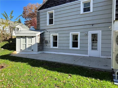 25 Spring Ln, Burrillville, RI 02859 photo 46