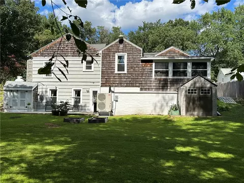 25 Spring Ln, Burrillville, RI 02859 photo 11