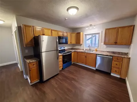 41 Concord St #1, Providence, RI 02904