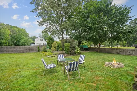 36 Barton Ave, Warren, RI 02885 photo 40