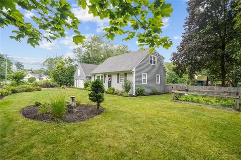 36 Barton Ave, Warren, RI 02885 photo 36