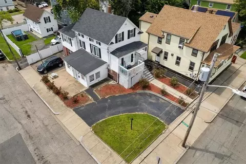 126 Moorefield St, Providence, RI 02909