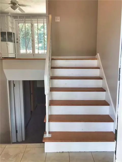111 Oak Tree Ave, Warwick, RI 02886 photo 27