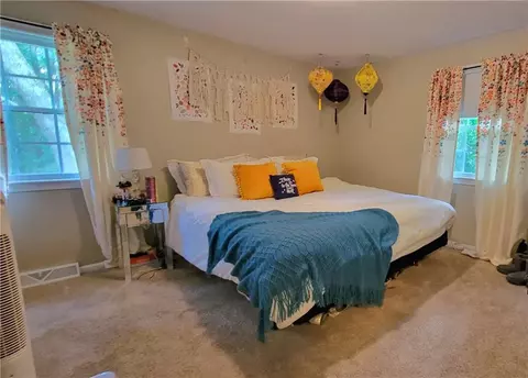 111 Oak Tree Ave, Warwick, RI 02886 photo 13