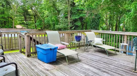 111 Oak Tree Ave, Warwick, RI 02886 photo 8
