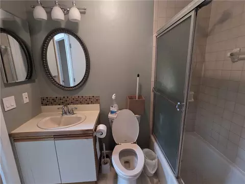 943 Halifax Dr, Warwick, RI 02886 photo 7