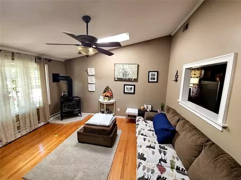 197 Capwell Ave, Woonsocket, RI 02895 photo 14