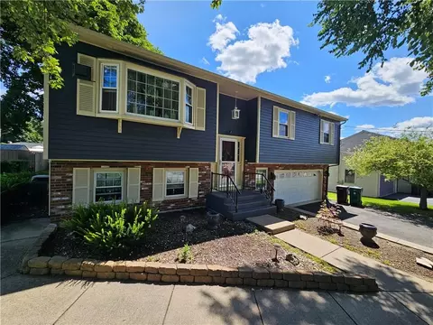 197 Capwell Ave, Woonsocket, RI 02895 photo 2