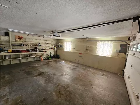 197 Capwell Ave, Woonsocket, RI 02895 photo 27