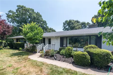 3 Boiling Spring Ave, Westerly, RI 02891 photo 1