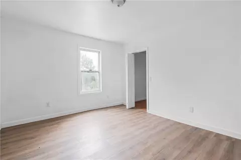 569 Robinson St, Woonsocket, RI 02895 photo 24