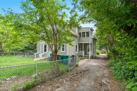 569 Robinson St, Woonsocket, RI 02895 photo 30