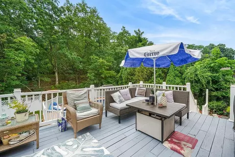 68 Jambray Ave, Warwick, RI 02886 photo 5