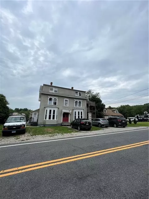 643 Victory Highway Hwy, Mapleville, RI 02839 photo 2