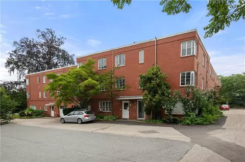 160 Waterman St #8, Providence, RI 02906