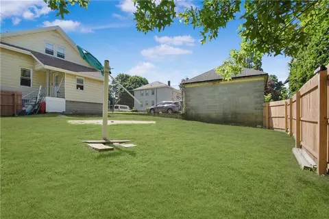 103 Reservoir St, Fall River, MA 02723 photo 7